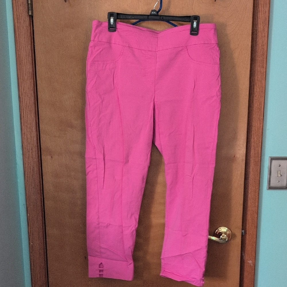 Ruby Rd. Hot Pink Women's Cropped pants